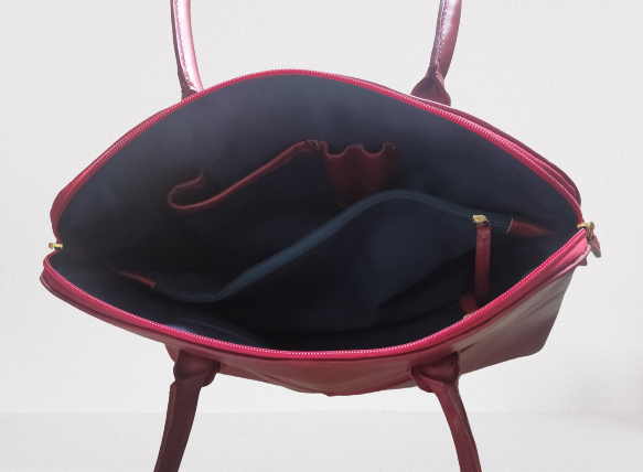 Epsi  shoulder bag vachata  red